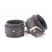 Черные оковы с шипами и контрастной строчкой - БДСМ Арсенал - купить с доставкой в Воронеже