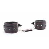 Черные оковы с шипами и контрастной строчкой - БДСМ Арсенал - купить с доставкой в Воронеже