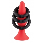 Набор из красного анального плага и 3 черных эрекционных колец - NMC