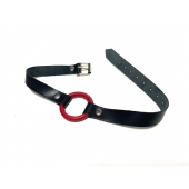 Красный кляп-кольцо на черных кожаных ремешках - БДСМ Арсенал - купить с доставкой в Воронеже