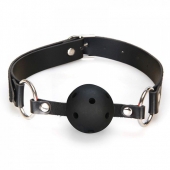 Черный кляп с отверстиями для дыхания - Lux Fetish - купить с доставкой в Воронеже