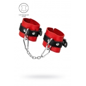 Красно-черные мягкие наручники с одним ремешком с люверсами - Pecado - купить с доставкой в Воронеже