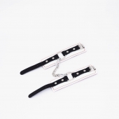 Бело-красные кожаные наручники - Crazy Handmade - купить с доставкой в Воронеже