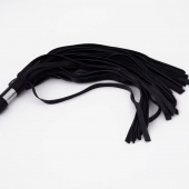 Черный кожаный флоггер со стальной ручкой - 45 см. - Crazy Handmade - купить с доставкой в Воронеже