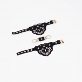 Черные наручники с золотистой фурнитурой - Crazy Handmade - купить с доставкой в Воронеже