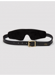 Черная плотная маска на глаза Bound to You Faux Leather Blindfold - Fifty Shades of Grey - купить с доставкой в Воронеже