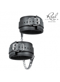 Черные кожаные оковы на цепочке с карабинами - Notabu - купить с доставкой в Воронеже