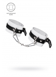 Бело-черные мягкие оковы с одним ремешком и люверсами - Pecado - купить с доставкой в Воронеже