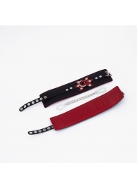 Черные кожаные оковы с красным декором и строчкой - Crazy Handmade - купить с доставкой в Воронеже