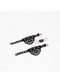 Черные кожаные наручники с клепками, кольцами и золотистой фурнитурой - Crazy Handmade - купить с доставкой в Воронеже