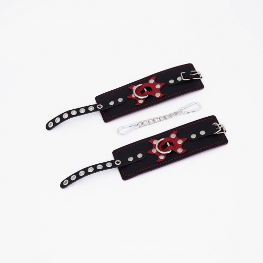 Черные кожаные наручники с красным декором и строчкой - Crazy Handmade - купить с доставкой в Воронеже